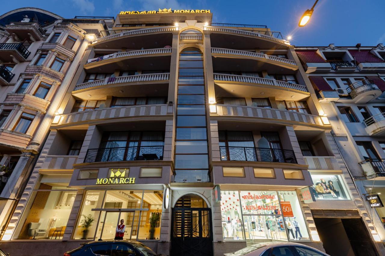 Hotel Monarch Batumi Bagian luar foto